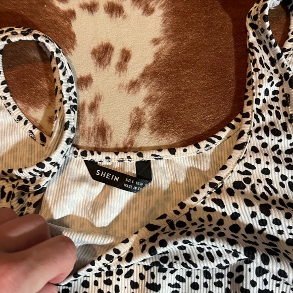 Shein tank top bundle 
size small 
3 tops total! - Picture 3 of 7